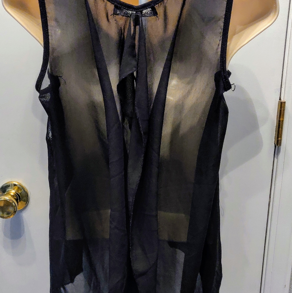 Skull Tank with Mesh split back - Picture 2 of 8